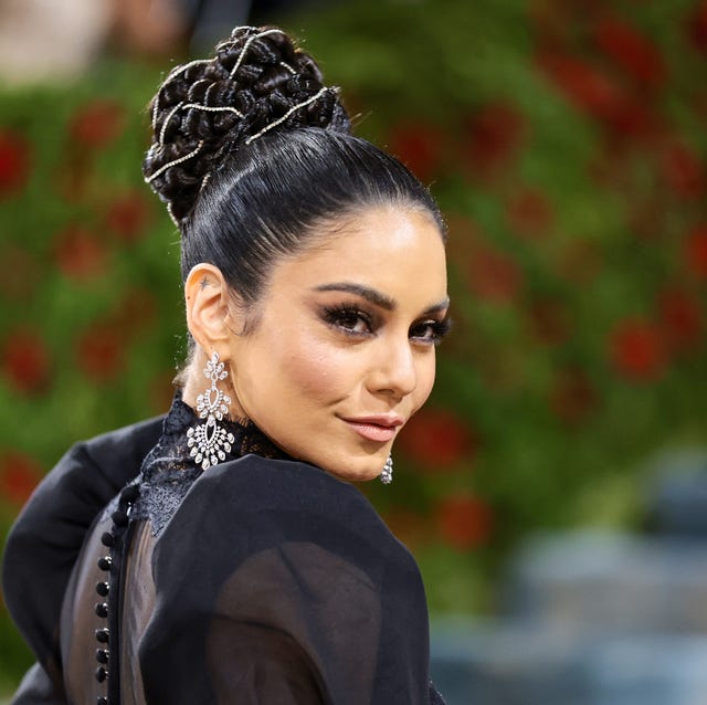 The 2022 Met Gala Celebrating "In America: An Anthology of Fashion" - Arrivals vanessa hudgens
