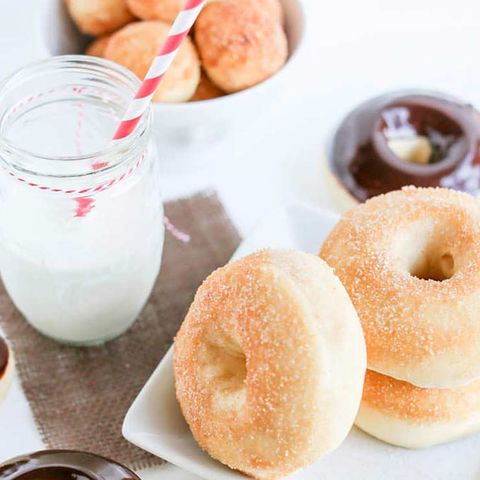 Vanilla Bean and Buttermilk Baked Donuts