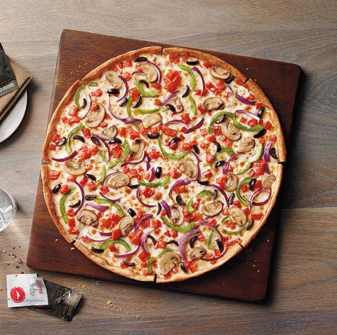 7 Healthy Pizza Hut Menu Items According To Nutritionists