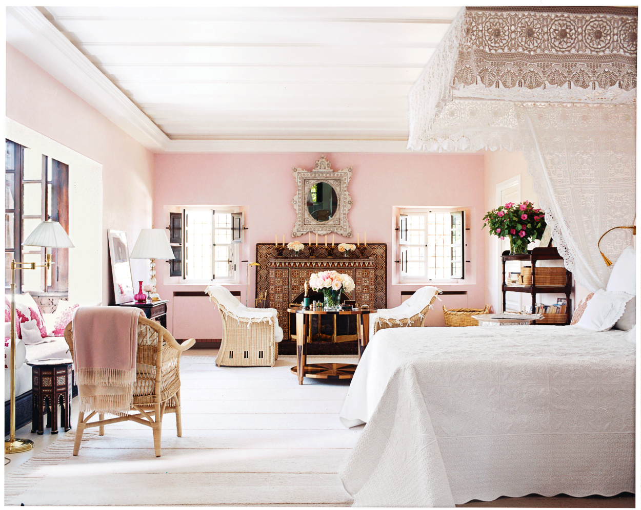 pale pink room