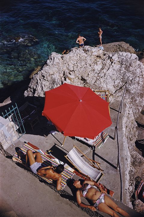 la canzone del mare in capri, italy, july 1958 photo by slim aaronsgetty images