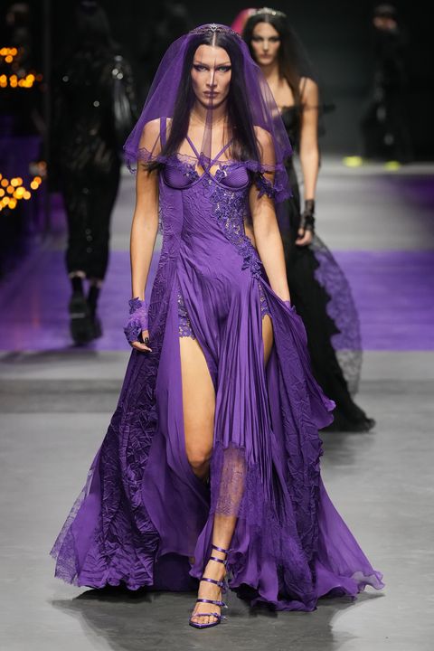 dresses versace fashion spring summer 2023