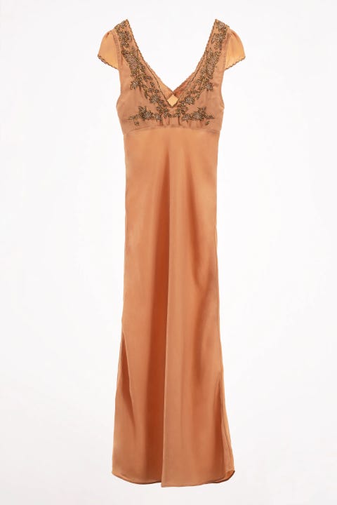 Este vestido midi joya años 20 es de Zara y cuesta creerlo Este vestido midi joya años 20 es de Zara y cuesta creerlo