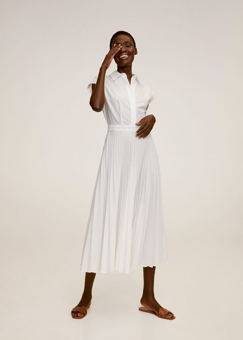 El vestido blanco, midi, camisero y plisado Mango más ideal