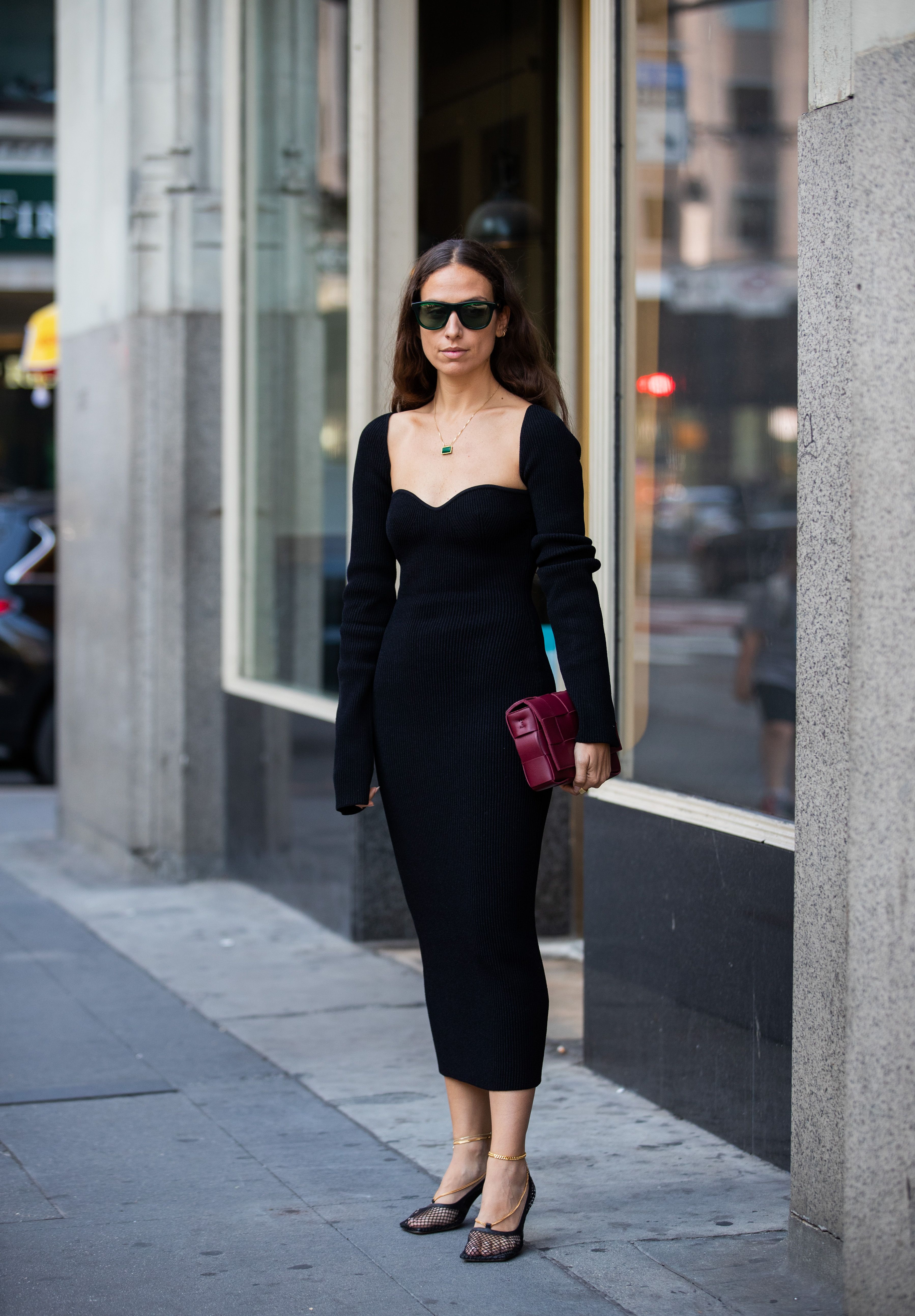 Zara Vestido de tubo negro elegante Moda Vestidos Vestidos de tubo 