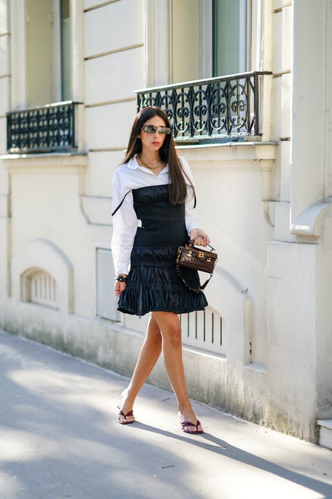 Te decimos cómo combinar el vestido negro de los 20 a los 60 Te decimos cómo combinar el vestido negro de los 20 a los 60