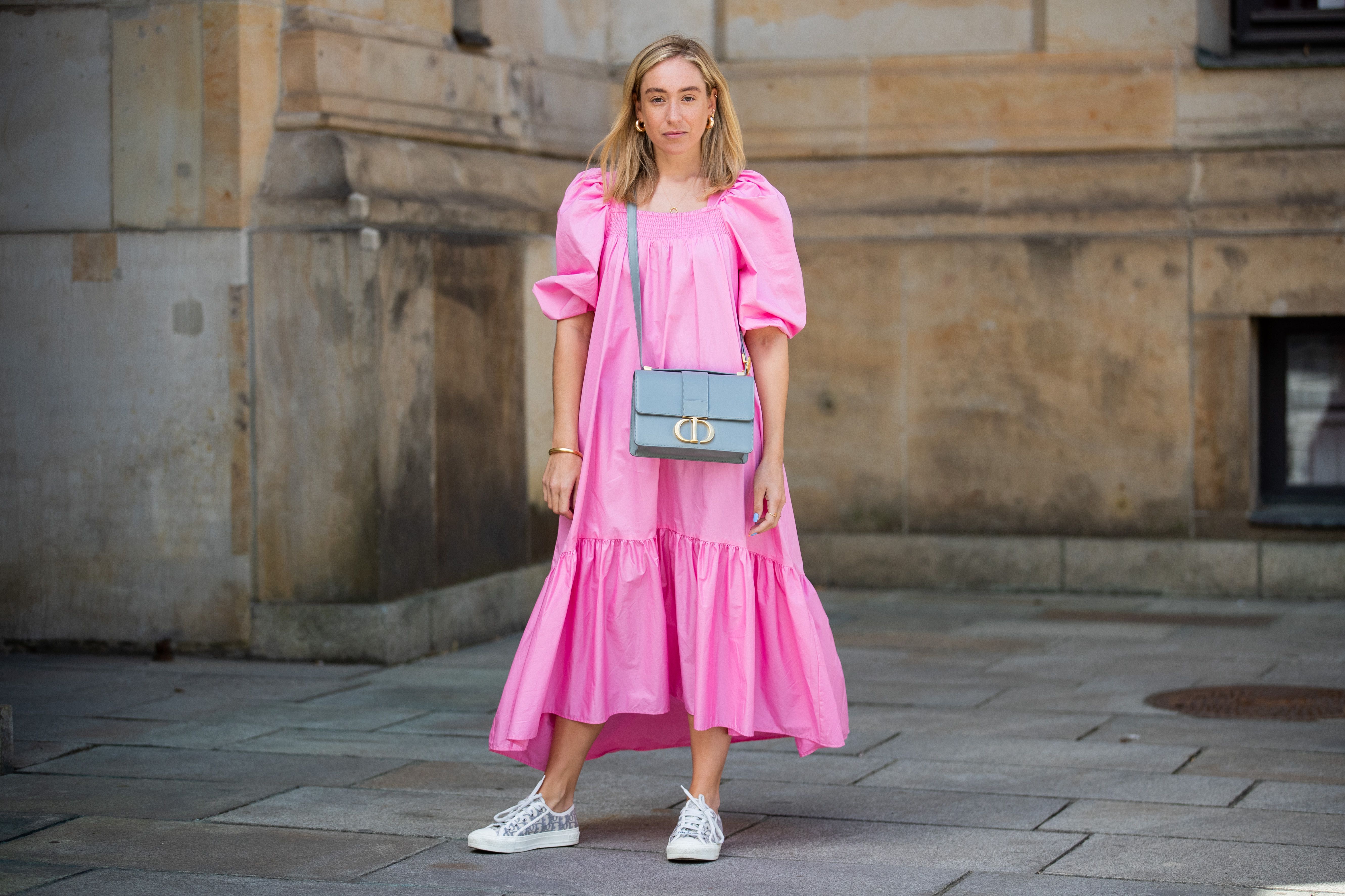 tuyo Untado sol El vestido rosa de H&M más viral regresa esta primavera-verano