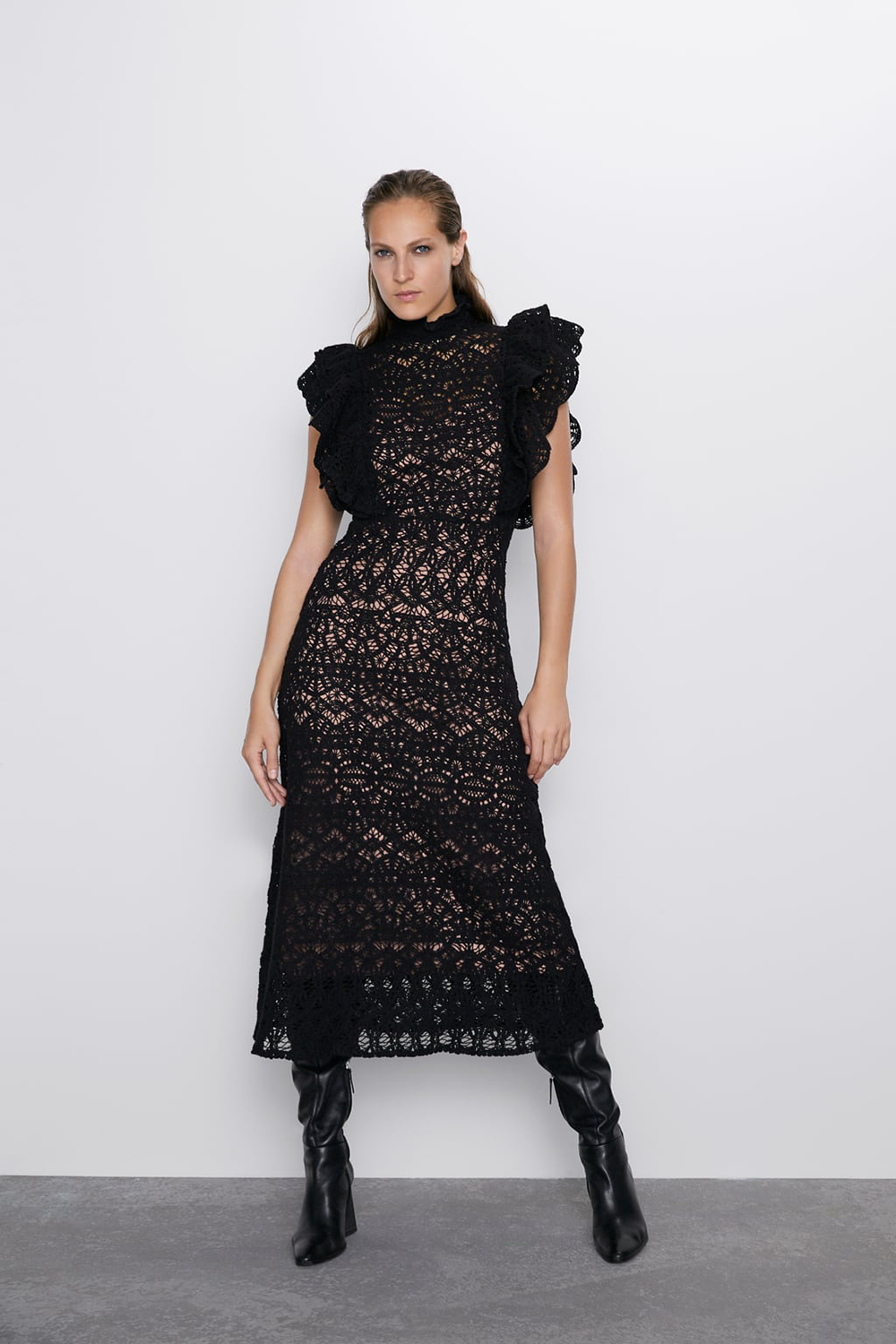 Vestito moda 2019: i vestiti neri Zara collezione Autunno Inverno 2019 2020