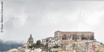 Wall, Dome, Landmark, City, Art, Roof, Dome, Historic site, Byzantine architecture, Holy places, Wall, Dome, Landmark, City, Art, Roof, Dome, Historic site, Byzantine architecture, Holy places,