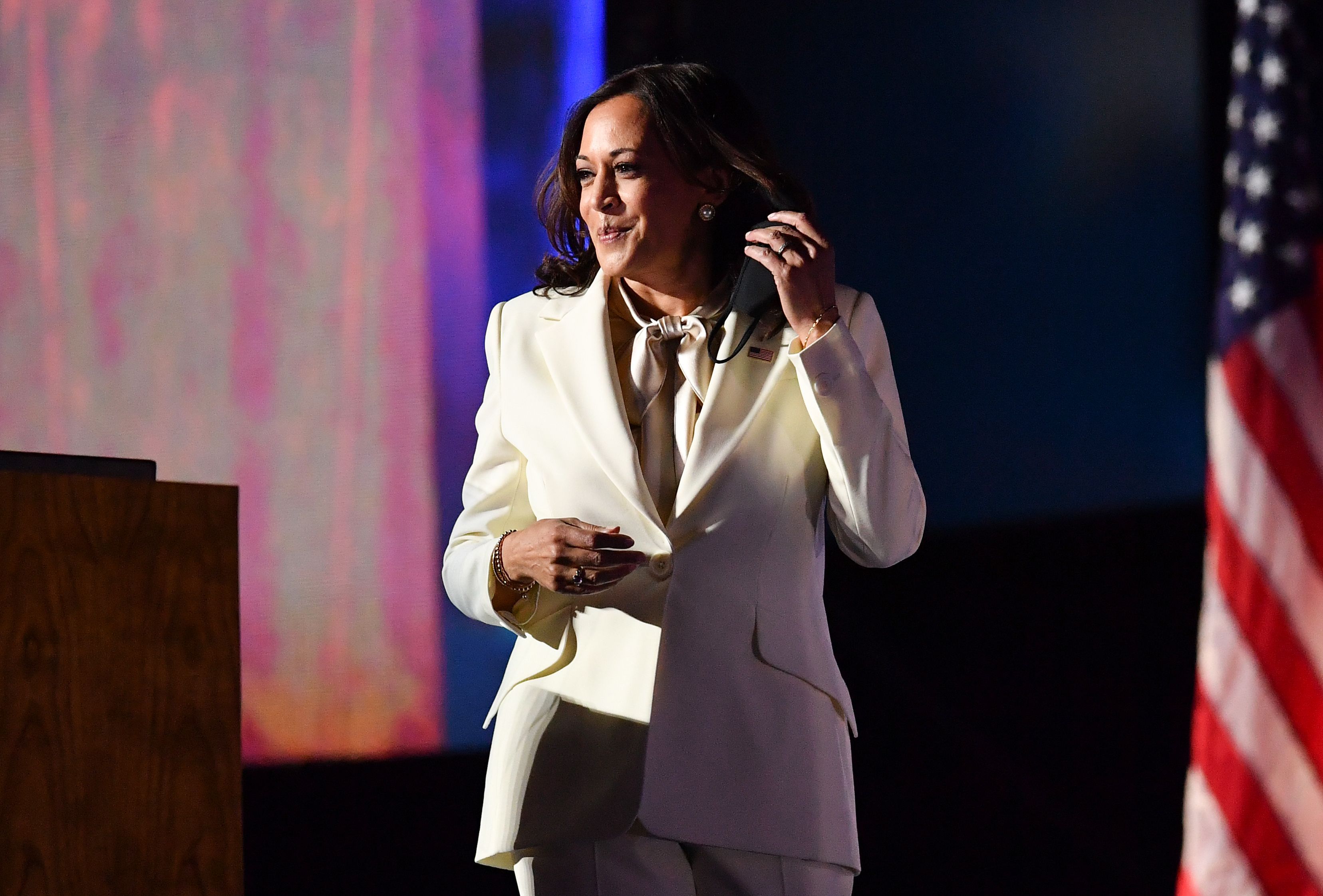 Kamala Harris Wears White Carolina Herrera Suit To Victory Speech