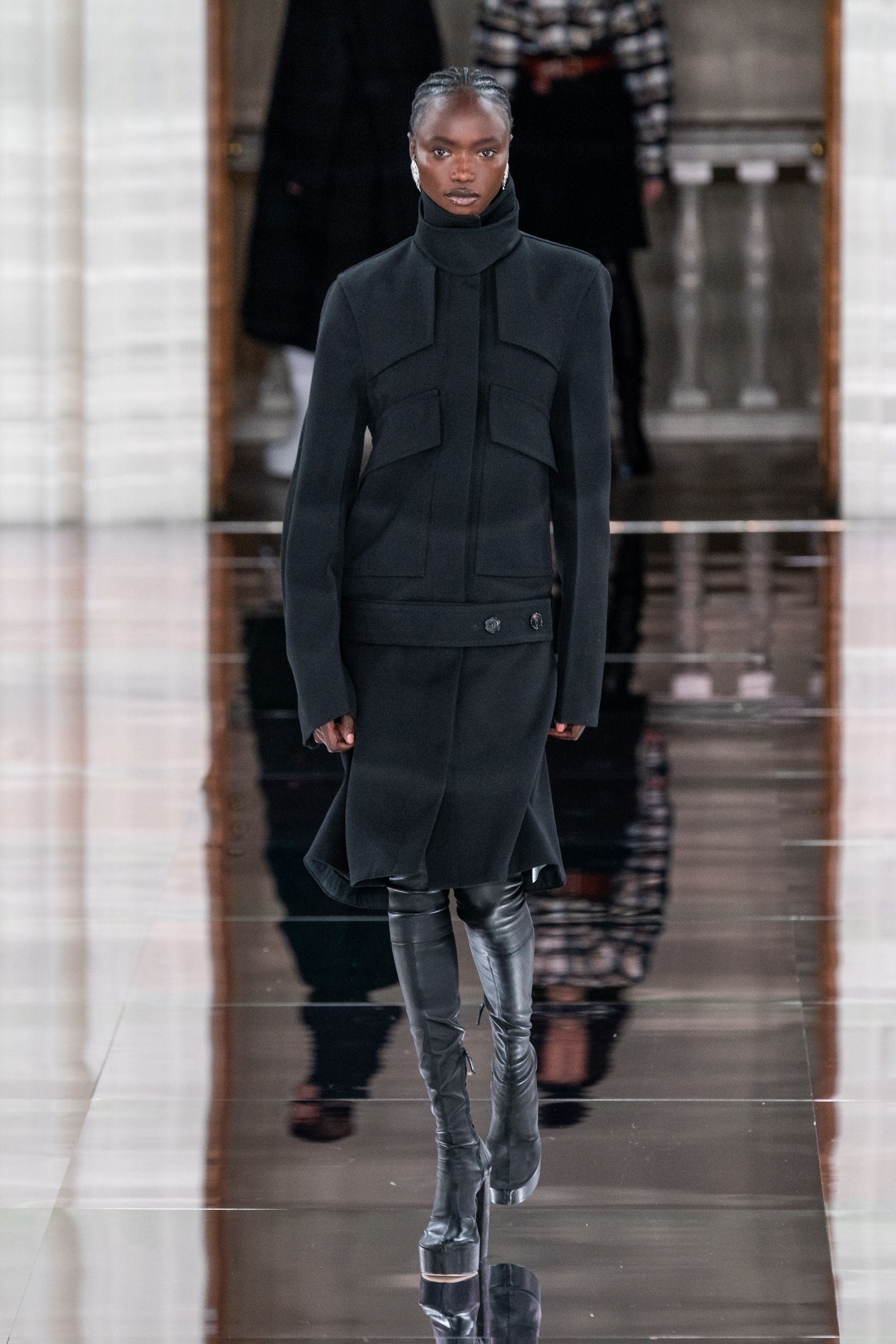 ヴィクトリア・ベッカム（VICTORIA BECKHAM）｜2020秋冬コレクション