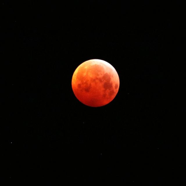 睽違24年超夢幻巨大滿月 傳說中的 紅色月亮 5月 這天 現身 錯過要等到33年