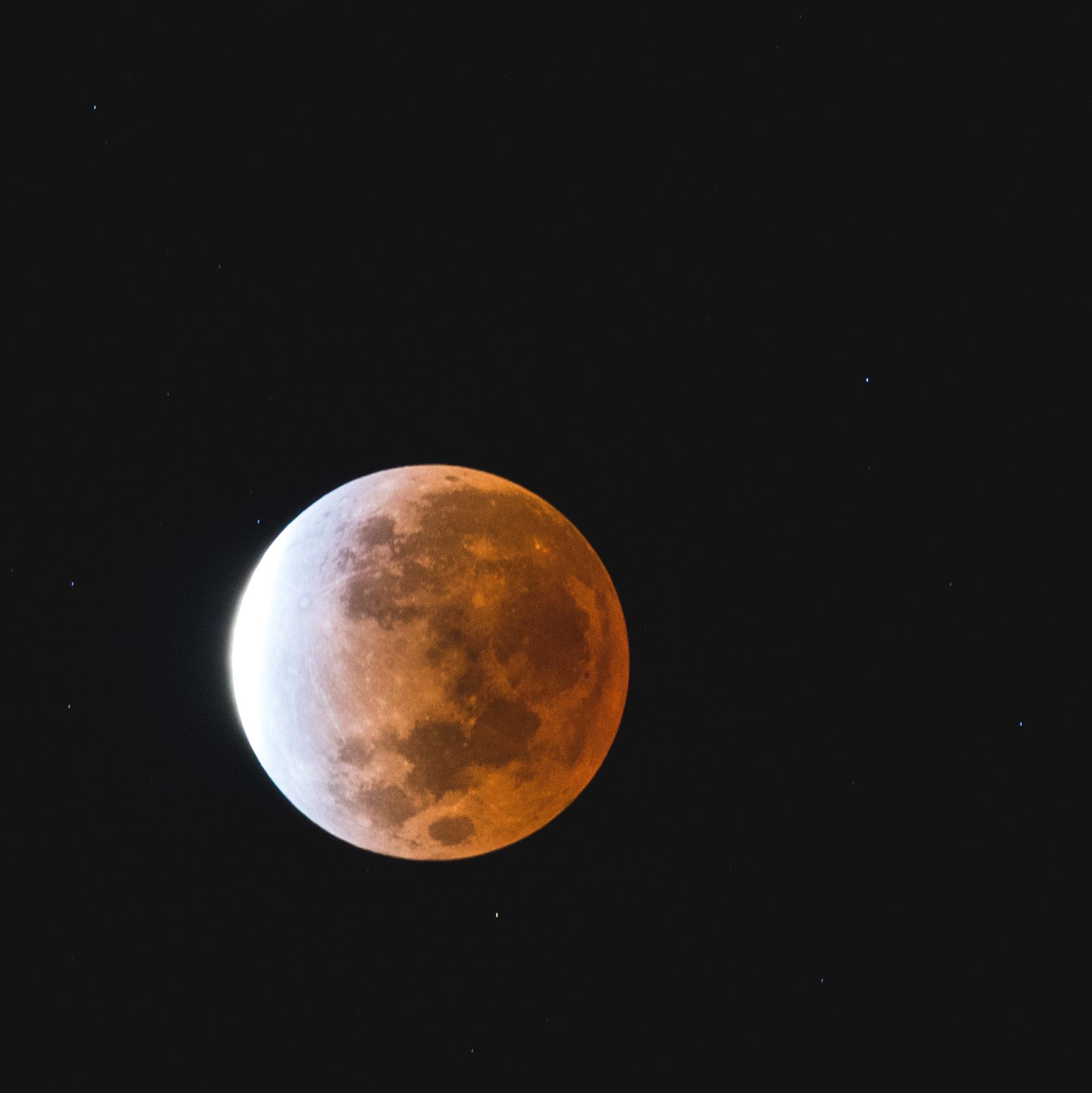 How to Watch This Week's Fiery Super Flower Blood Moon Lunar Eclipse