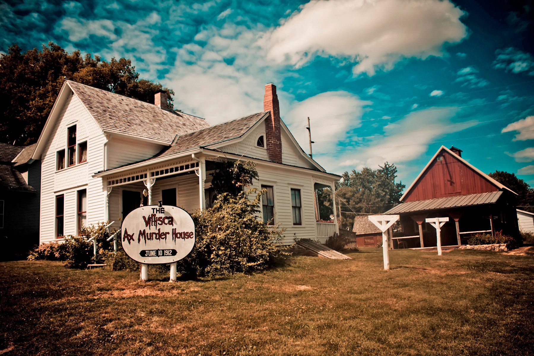 The True Story Behind the Haunted Villisca Axe Murder House