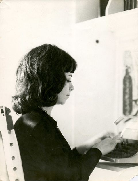 isabel and her trusty olivetti mechanical typewriter in the mid ﻿1970s