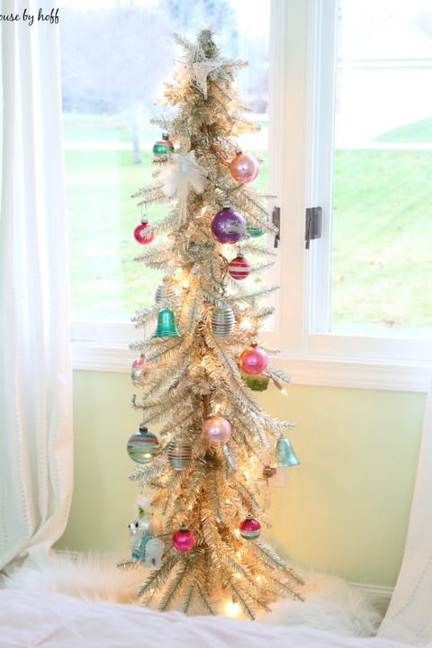 35 Stunning Christmas Tree Decorating Ideas And Photos 2020 35 Stunning Christmas Tree Decorating Ideas And Photos 2020