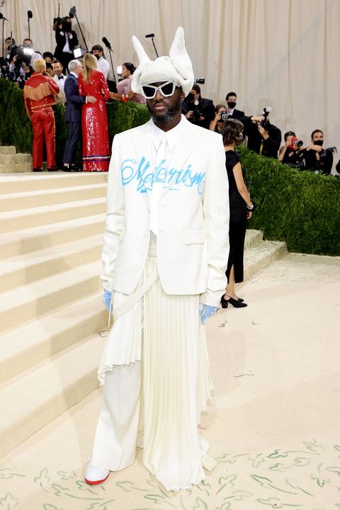 All the 2021 Met Gala Red Carpet Pictures of Celebrity Fashion