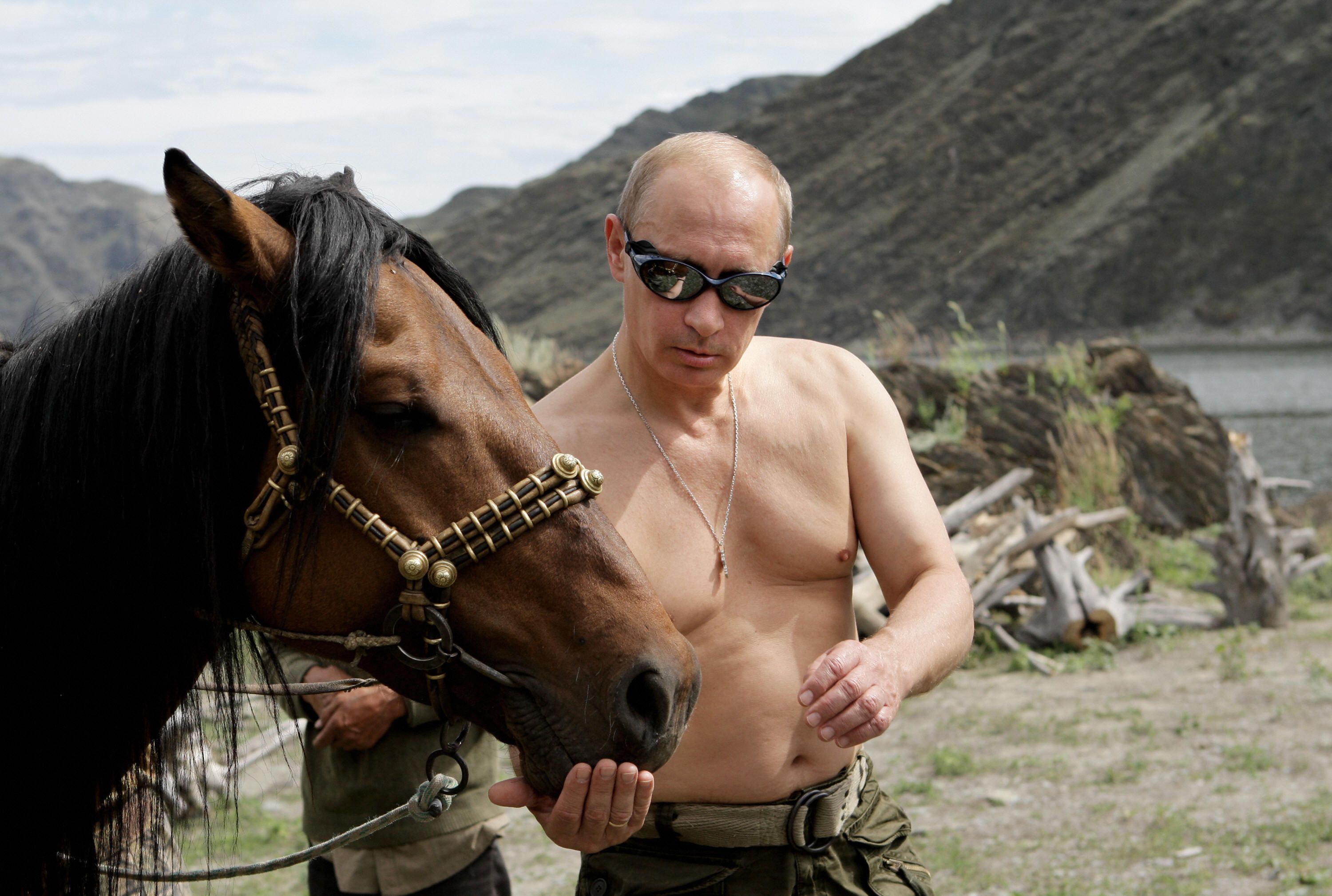 Las fotos más wtf de Vladimir Putin haciendo cosas
