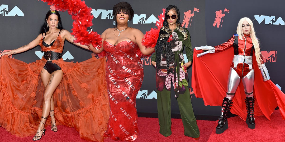 vma winners 2021 outfits