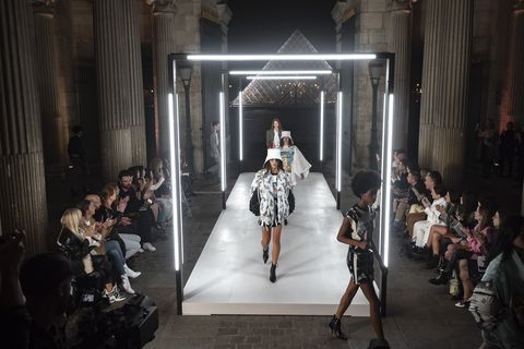 【巴黎時裝週】Louis Vuitton - Paris Fashion Week - RTW - Spring/Summer 2019