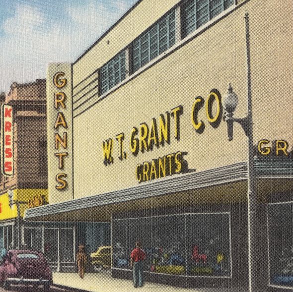 The Iconic Stores You Grew up With That Are No Longer Around