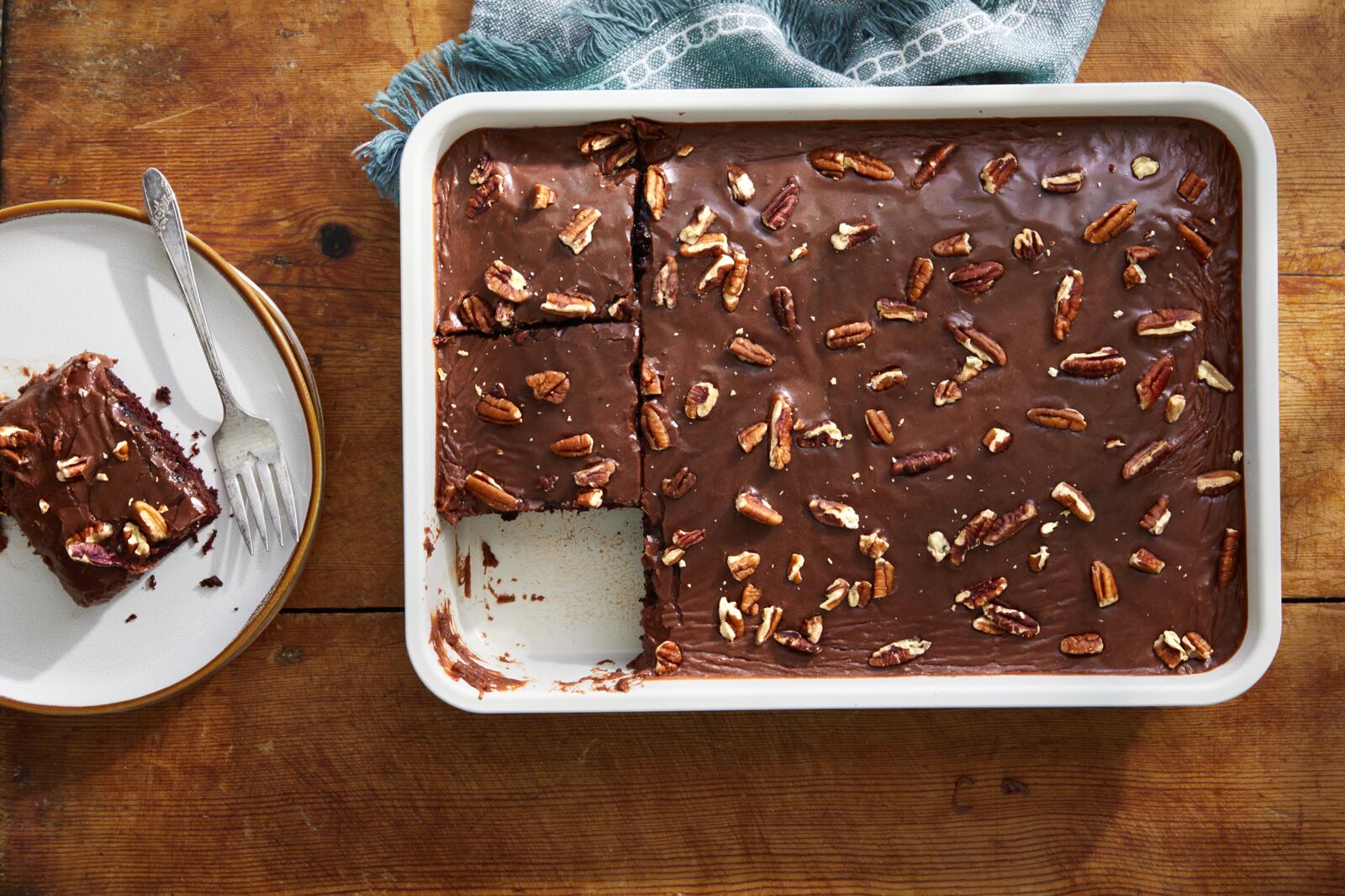 Try Wacky Cake, the Depression-Era Recipe Your Grandma Grew Up Loving