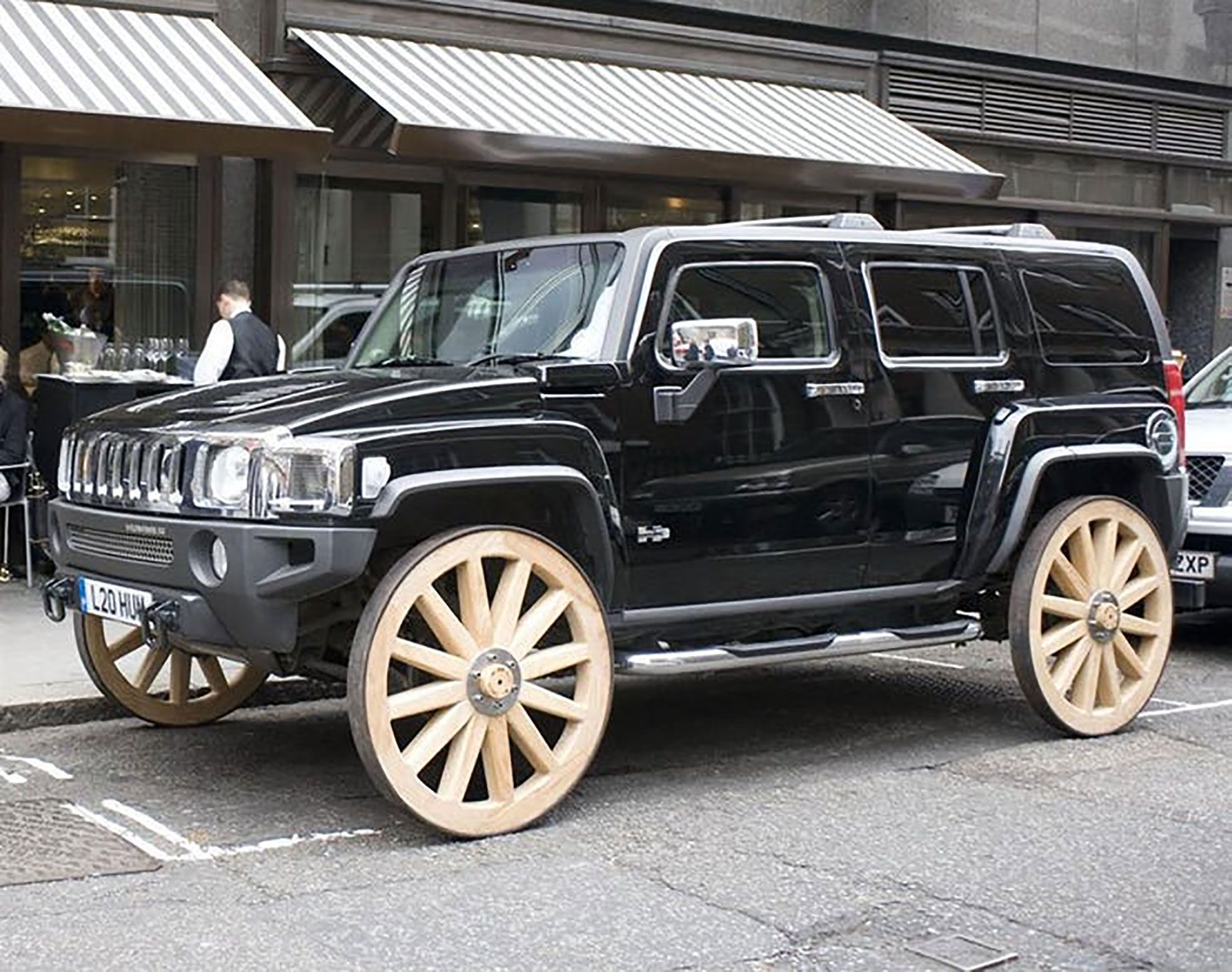 wagon-wheel-hummer-h3-1587052565.jpg