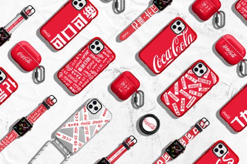 Casetify ケースティファイ が 即完売した コカ コーラ コレクションを再販売 Casetify ケースティファイ が 即完売した コカ コーラ コレクションを再販売