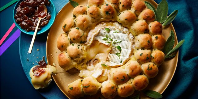 waitrose camembert garlic doughball wreath