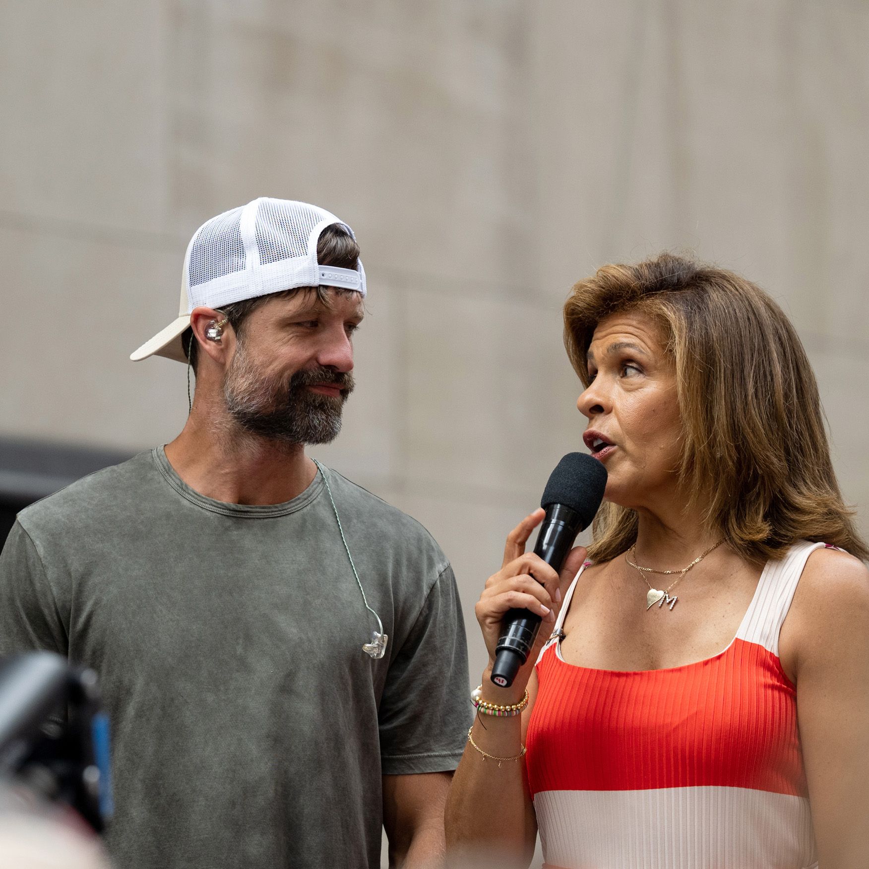 The Powerful Song Walker Hayes Performed for Hoda on Her Last Day