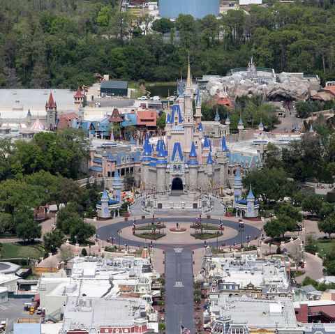 city of orlando, theme parks empty as coronavirus threat remains