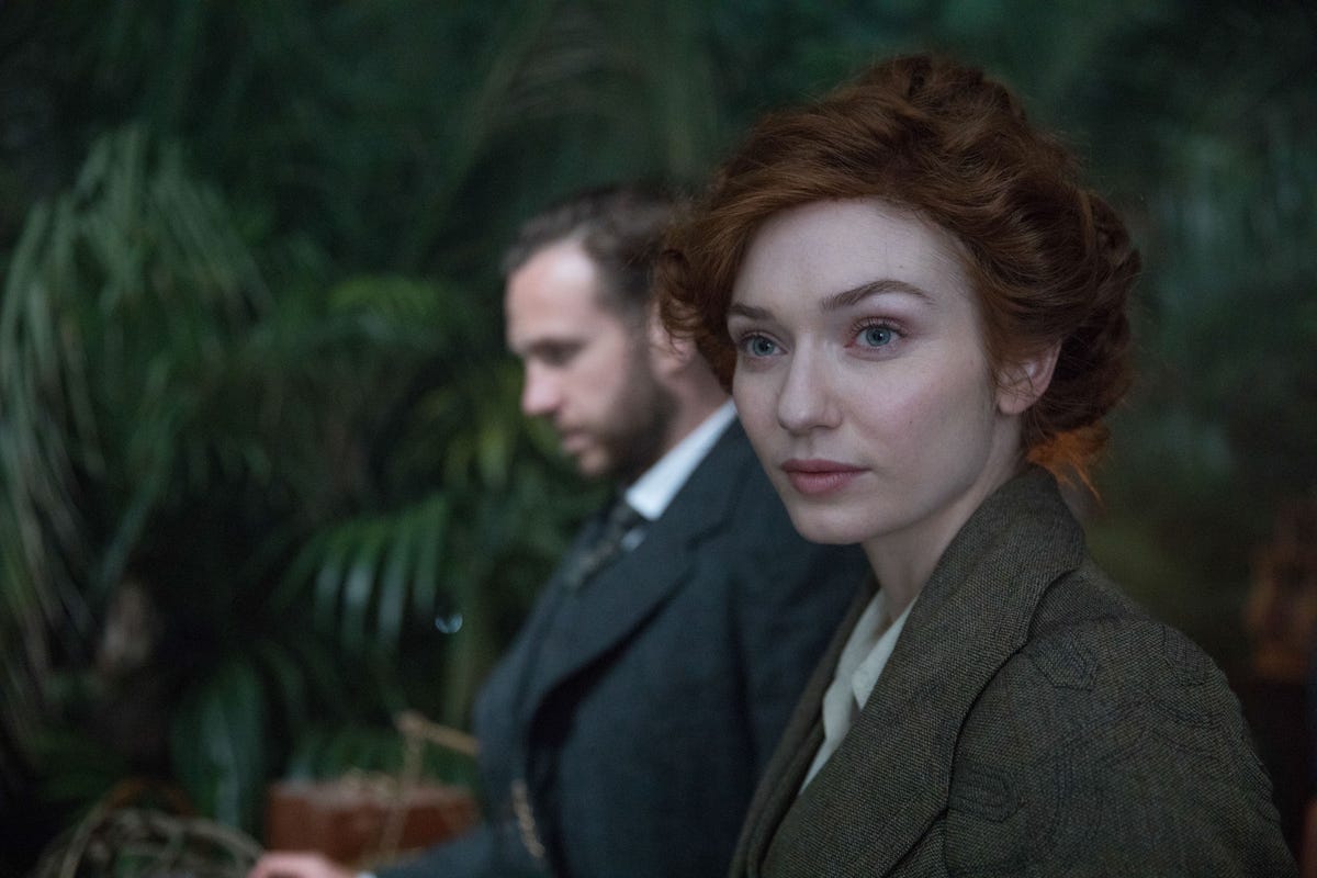 Exclusive Poldarks Eleanor Tomlinson Explains How Bbcs War Of The 