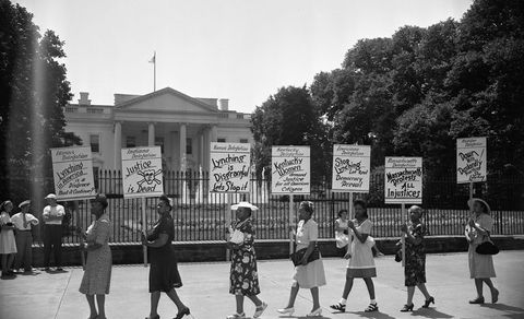 women at white house protest lynching