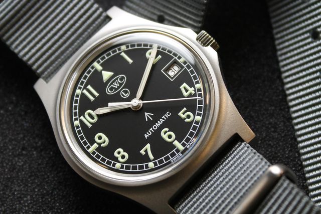 cwc g22 automatic watch