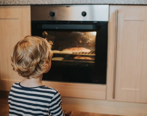4 Ways To Stop Your Oven Getting Dirty Good Housekeeping 4 Ways To Stop Your Oven Getting Dirty
