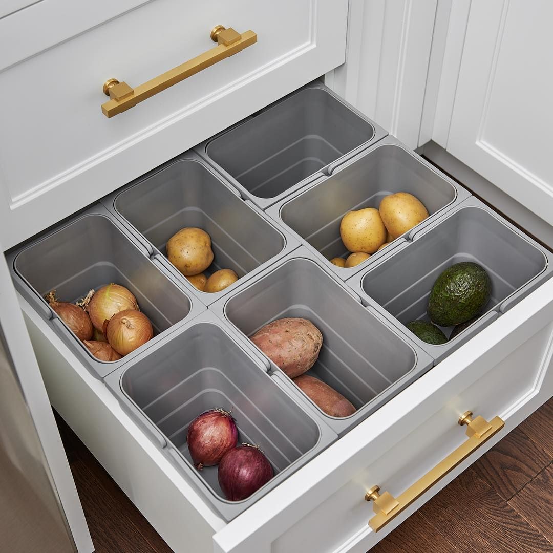 plate storage drawer