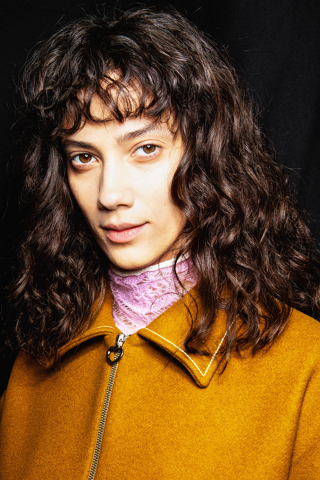 shampoos for wavy hair