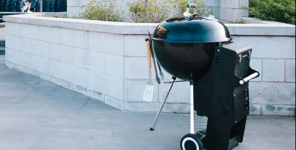 Intakt bit slot The 12 Best Accessories for Your Weber Kettle Charcoal Grill