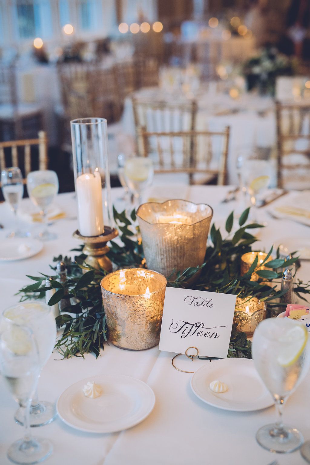 wedding table arrangements