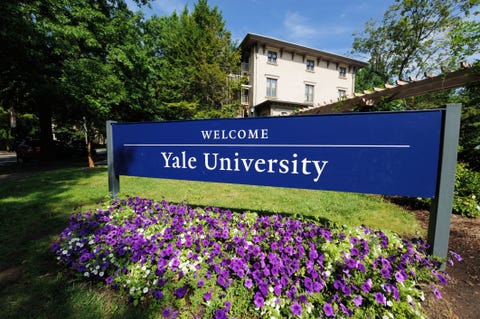 Yale University Rescinded Admission Student in College Bribery Scandal