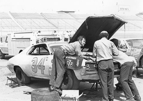 NASCAR Still Owes Wendell Scott a Trophy for a 1963 Cup Win