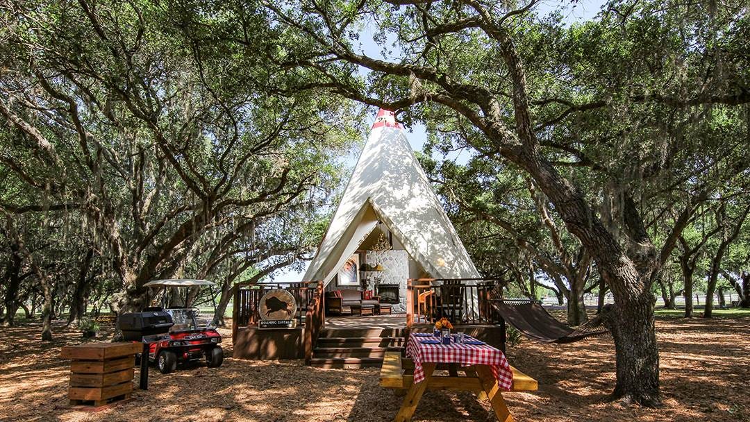 This Florida Dude Ranch Is the Perfect Fall Getaway