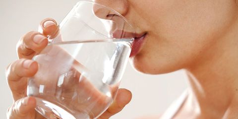毎日 水 を飲み続けて起きた身体の変化と健康効果 水分の正しい摂り方