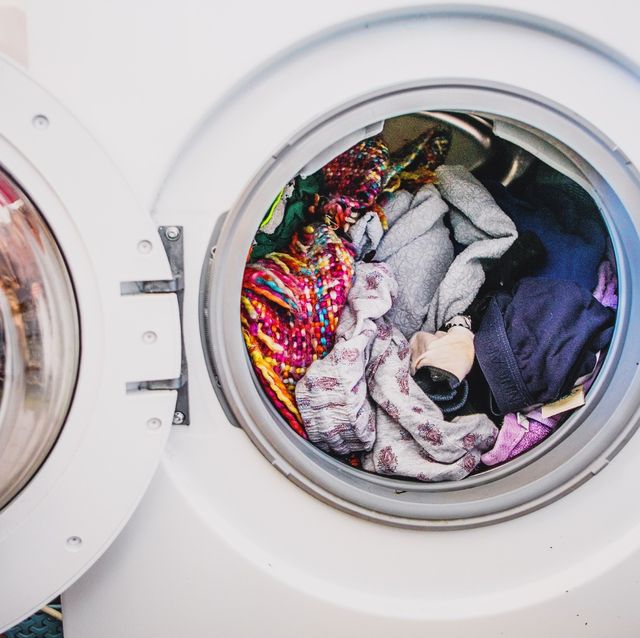 Washing machine, Laundry, Room, Circle, Illustration, Space, Clothes dryer, Art, 