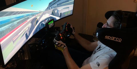 Los pilotos se unen contra el coronavirus: Ante la falta de F1 ...