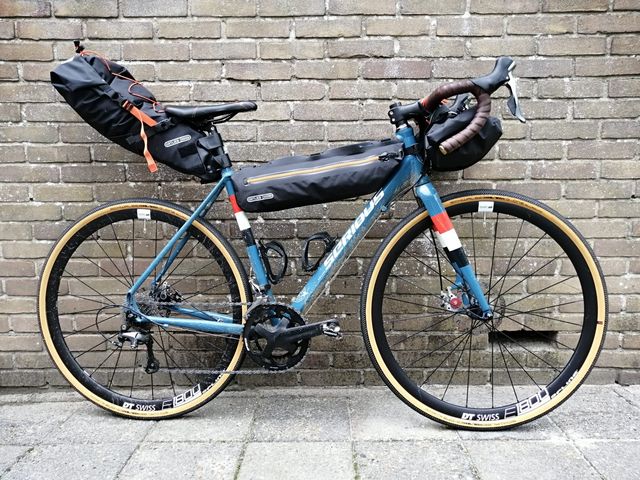 Kiwi in tegenstelling tot avond Review: Ortlieb bike packing tassen | Bicycling