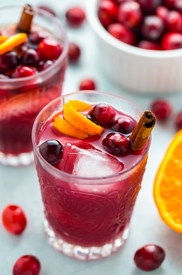 20+ Cranberry Juice Cocktails - Recipes for Drinks with ... 20+ Cranberry Juice Cocktails - Recipes for Drinks with ...