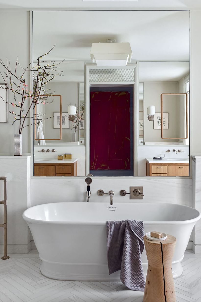 red white and blue bathroom decor