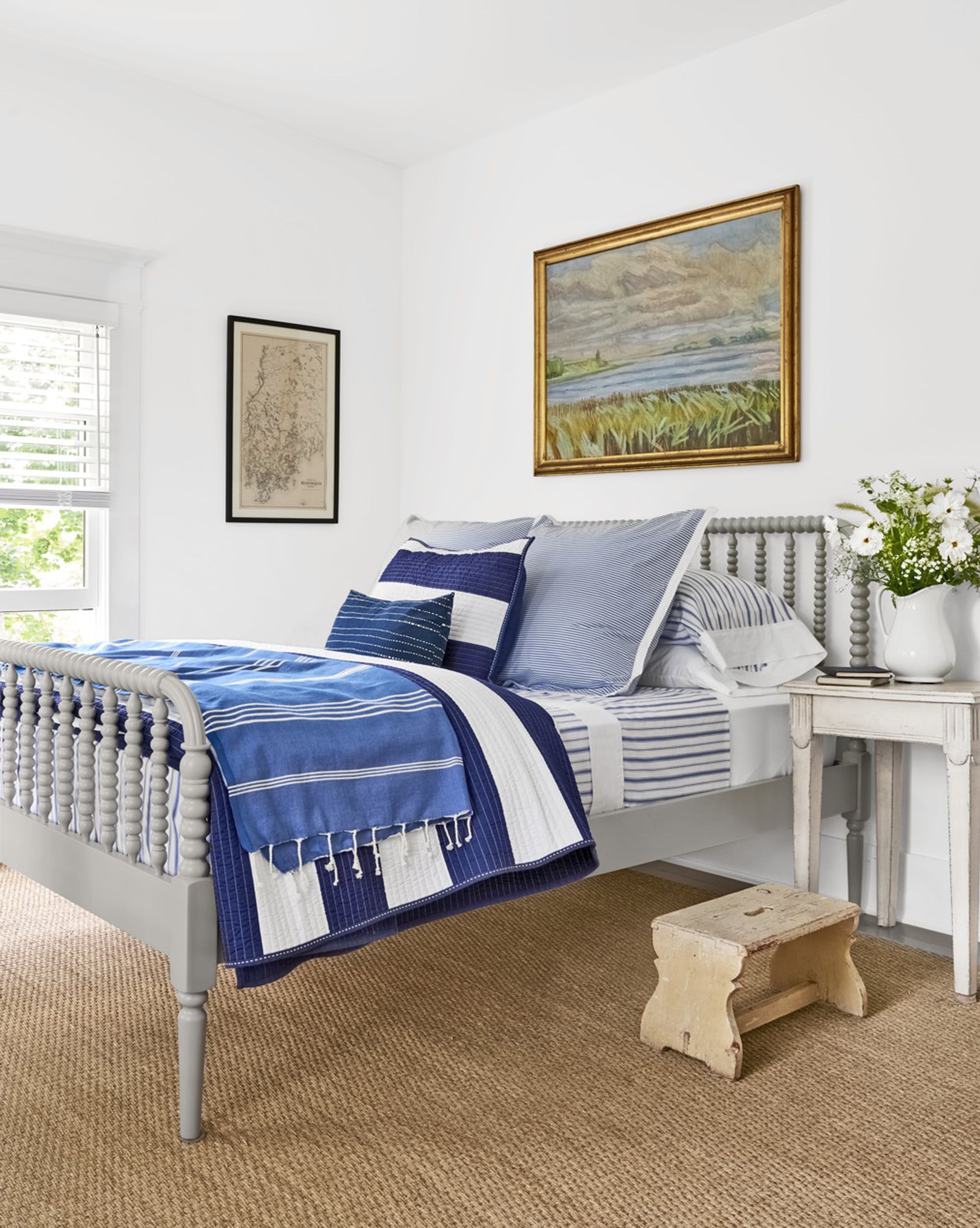 45 Best White Bedroom Ideas How To, White Bed Frame Decor