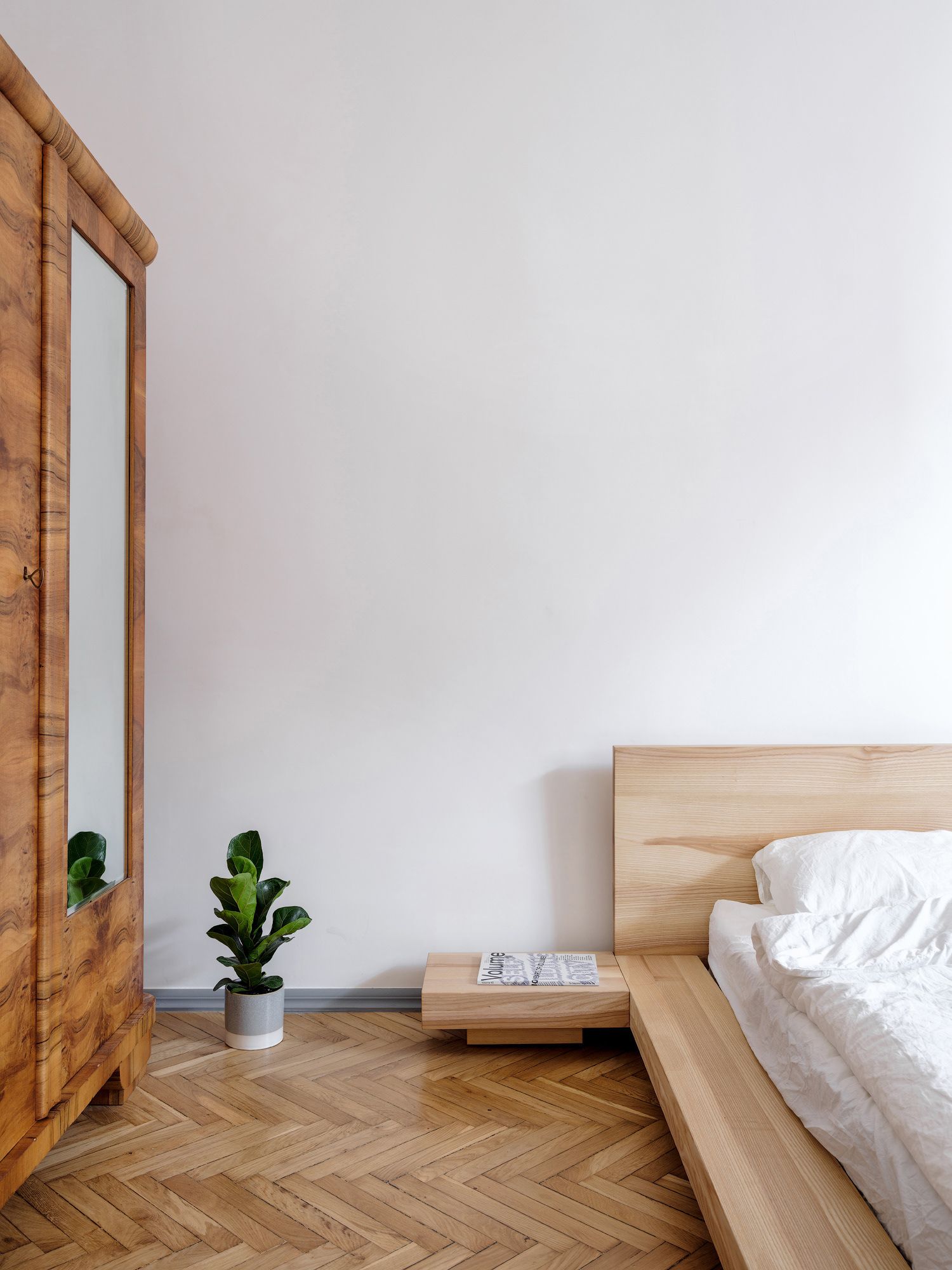 White Bedroom Design Aesthetic / Set up aesthetic bedroom for better ...